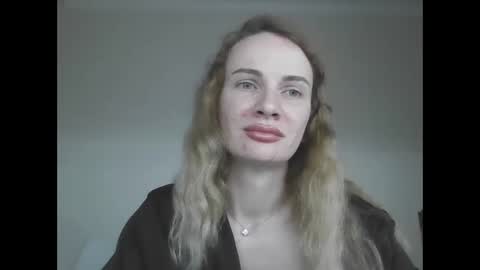 AinyrVixxen online show from May 2026 08:36:02 PM