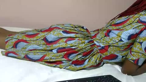 Snapshot of air_hottess chatting on October 2025 07:52:02 AM Cindy online show from October 2025 07:52:02 AM