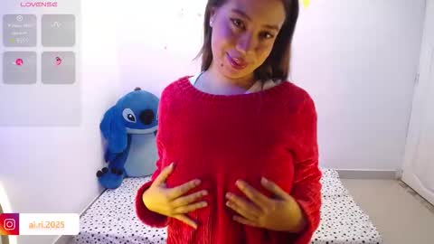 Airi online show from September 2025 04:45:02 PM