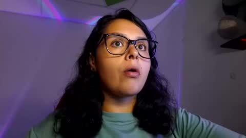 Snapshot of airi_kitty chatting on March 2026 10:59:01 PM airi_kitty online show from March 2026 10:59:01 PM