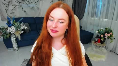 Snapshot of airysilhouette chatting on June 2026 04:07:01 PM Louise online show from June 2026 04:07:01 PM