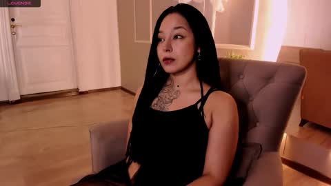 Aisha online show from November 2025 06:12:01 AM