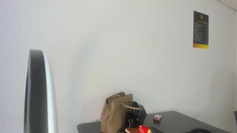 Aisha online show from January 2026 03:45:01 AM