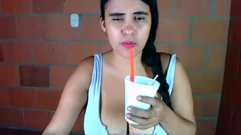 aisha koswell3 online show from November 2025 06:27:01 AM