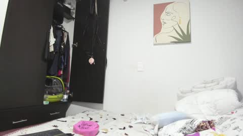 Snapshot of aisha_latina chatting on February 2025 11:38:02 PM Katie online show from February 2025 11:38:02 PM