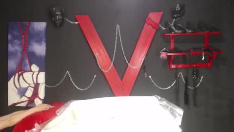 aishaahott online show from December 2025 06:24:02 PM