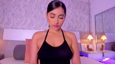 Snapshot of aishapeyton chatting on September 2025 03:22:01 PM Aisha online show from September 2025 03:22:01 PM