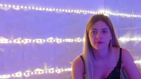 Snapshot of aishhaa chatting on September 2025 05:11:02 AM Aisha online show from September 2025 05:11:02 AM