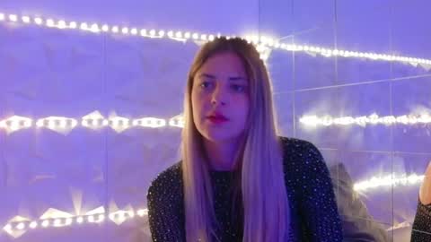 Snapshot of aishhaa chatting on October 2025 05:15:01 AM Aisha online show from October 2025 05:15:01 AM