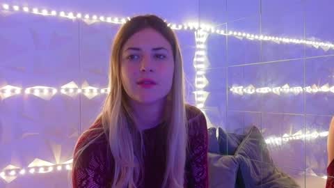 Snapshot of aishhaa chatting on November 2025 06:01:01 AM Aisha online show from November 2025 06:01:01 AM