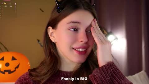 Aliza online show from October 2025 12:56:02 AM