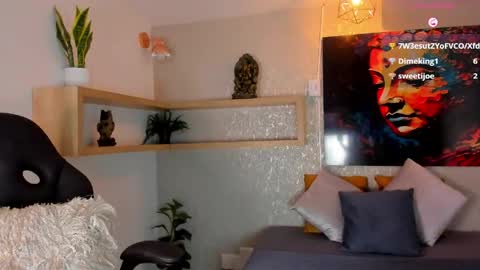 little aitana  online show from May 2026 09:43:01 PM