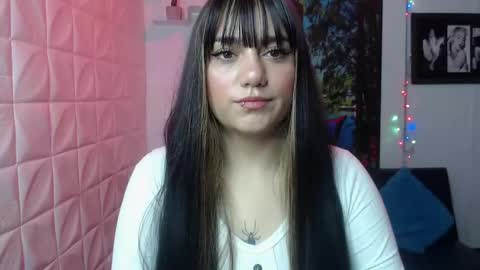 Aitana online show from December 2024 02:13:02 PM