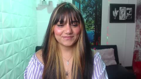 Aitana online show from January 2025 09:04:02 PM