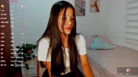 Aitana online show from March 2025 08:52:01 AM