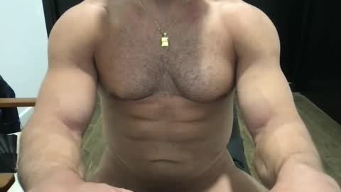 Snapshot of aitor_thebomb chatting on March 2026 05:12:02 PM Aitor bigcock online show from March 2026 05:12:02 PM