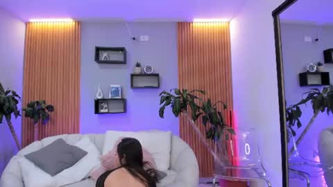 Aixa online show from June 2026 12:04:02 PM