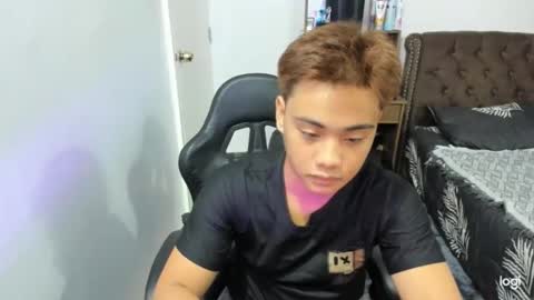 Snapshot of aizawa194624 chatting on March 2026 05:46:01 PM aizawa194624 online show from March 2026 05:46:01 PM