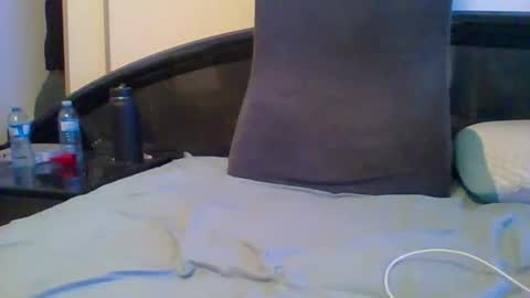 aj297914 online show from February 2026 08:02:01 PM