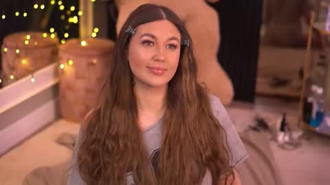 Riri online show from February 2026 06:06:02 PM