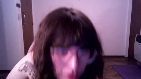 Snapshot of akamedolle chatting on November 2025 02:56:01 AM Veronica Akame 3 online show from November 2025 02:56:01 AM