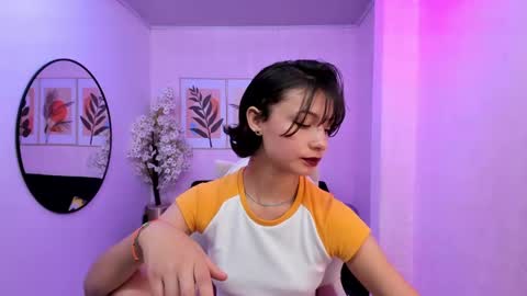 Snapshot of akaza_hakuji_ chatting on January 2025 12:37:01 PM Azaka online show from January 2025 12:37:01 PM