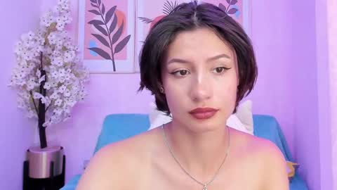 Snapshot of akaza_hakuji_ chatting on February 2025 03:18:01 PM Azaka online show from February 2025 03:18:01 PM