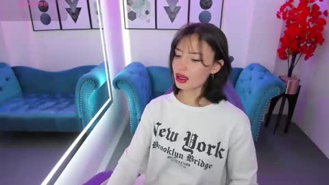 Azaka  online show from October 2025 12:35:01 PM