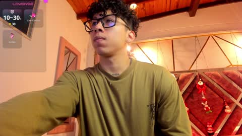 akazaboy online show from December 2024 03:58:02 AM