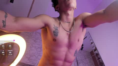 akazaboy online show from December 2024 06:50:02 PM