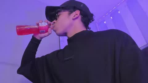 Snapshot of akazaboy chatting on March 2026 04:52:02 AM akazaboy online show from March 2026 04:52:02 AM