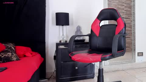 Akemi online show from February 2025 08:59:02 PM