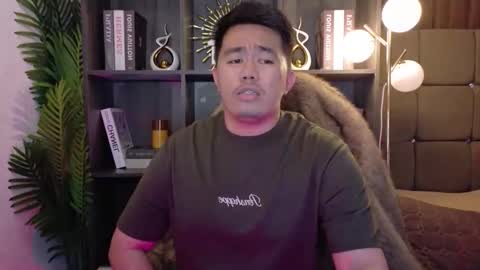 Dave online show from December 2025 06:37:02 PM