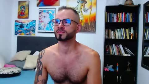 Snapshot of akiles_r chatting on December 2024 11:26:02 PM akiles online show from December 2024 11:26:02 PM