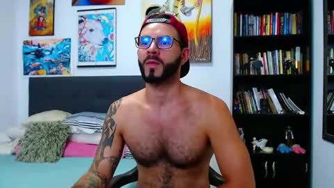 Snapshot of akiles_r chatting on January 2025 01:39:02 AM akiles online show from January 2025 01:39:02 AM