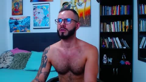 Snapshot of akiles_r chatting on February 2025 11:11:02 PM akiles online show from February 2025 11:11:02 PM