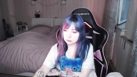 akirahartyx online show from May 2026 03:41:01 PM
