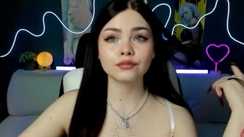 Snapshot of akirakatsu chatting on February 2025 01:30:01 PM Akira online show from February 2025 01:30:01 PM