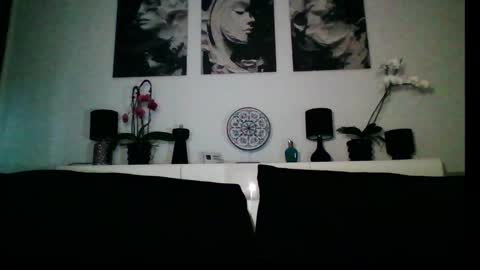 Snapshot of akiramihaela chatting on September 2025 03:47:02 PM MIHAELA online show from September 2025 03:47:02 PM