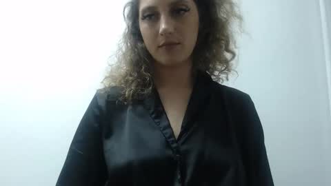 akyragrace online show from May 2026 09:12:01 PM