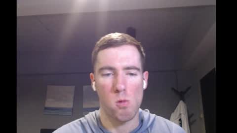Snapshot of al3xzanderth3gr3at chatting on February 2025 12:40:01 PM Alex online show from February 2025 12:40:01 PM