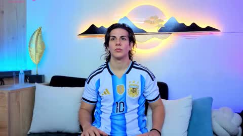 Snapshot of al_miko chatting on February 2026 02:22:01 AM Al Fox Miko Fortuni online show from February 2026 02:22:01 AM