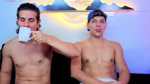 Snapshot of al_miko chatting on March 2026 05:08:02 AM Al Fox Miko Fortuni online show from March 2026 05:08:02 AM