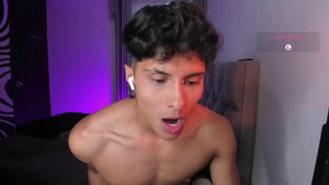 Ander uwu online show from October 2025 10:32:02 PM