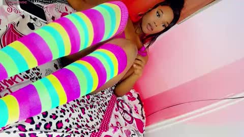 alahai_swith online show from October 2025 11:44:01 AM