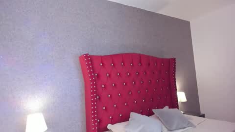 Snapshot of alahia_hank chatting on December 2025 06:59:02 PM alahia_hank online show from December 2025 06:59:02 PM