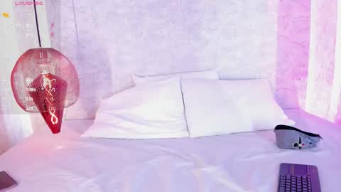 Snapshot of alahia_rosse chatting on October 2025 11:32:02 AM Alahia online show from October 2025 11:32:02 AM