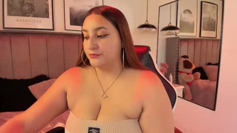 Alaia Carter online show from September 2025 03:50:02 AM