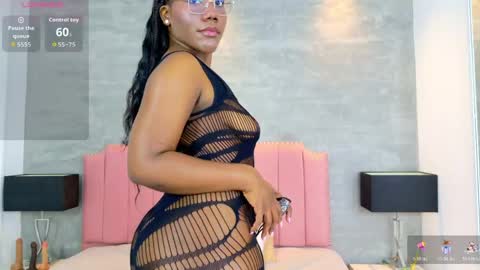 alaia_colins online show from May 2026 12:08:01 AM