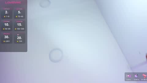 Alaia online show from November 2025 01:25:02 PM